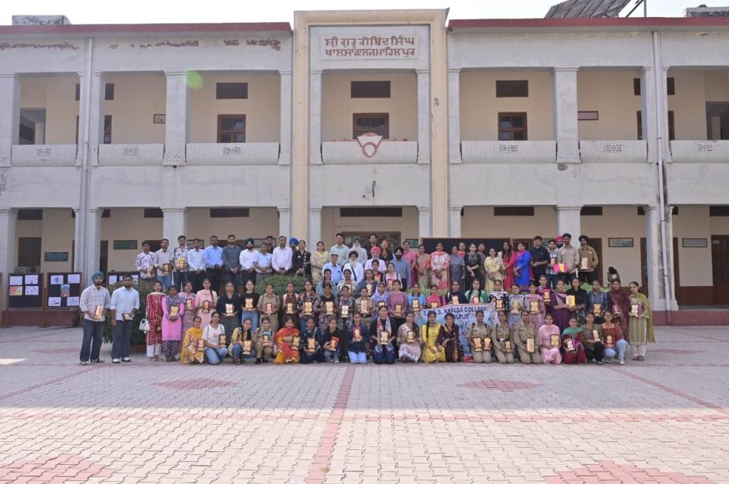 Khalsa College Mahilpur organizes creative competitions for students